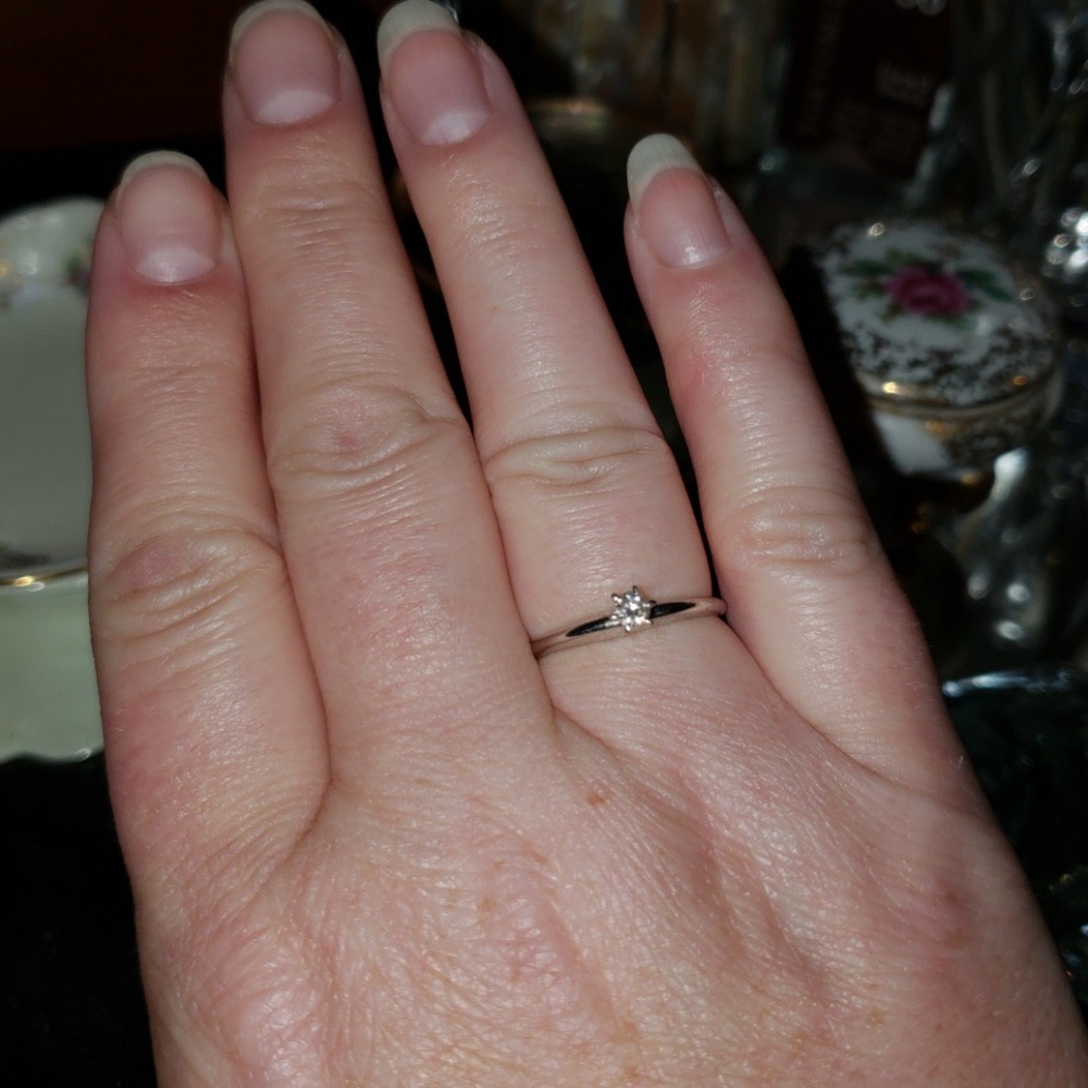 14k white gold promise ring